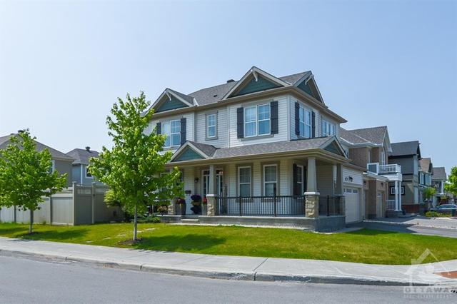 897 Whimbrel Way, House detached with 3 bedrooms, 4 bathrooms and 4 parking in Ottawa ON | Image 1