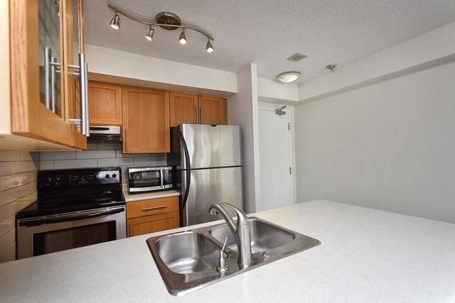 1203 - 25 Grenville St, Condo with 1 bedrooms, 1 bathrooms and 0 parking in Toronto ON | Image 36