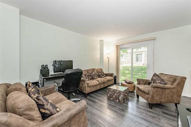 57 Janefield Ave, Townhouse with 4 bedrooms, 4 bathrooms and 2 parking in Guelph ON | Image 3