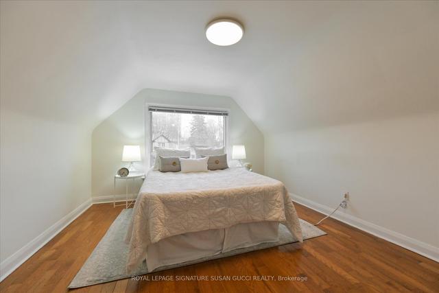 1 Holland Ave, House detached with 4 bedrooms, 3 bathrooms and 2 parking in Toronto ON | Image 10