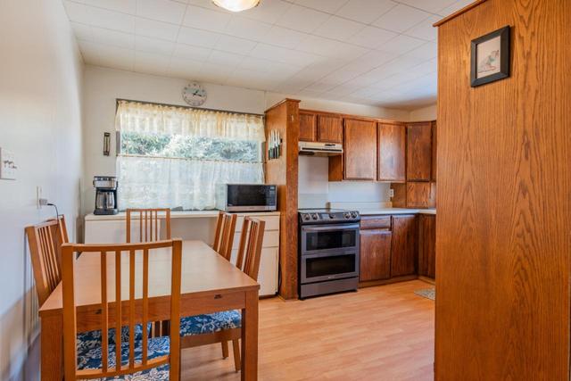 228 1st Ave, House detached with 4 bedrooms, 1 bathrooms and 5 parking in Kootenay Boundary B BC | Image 25