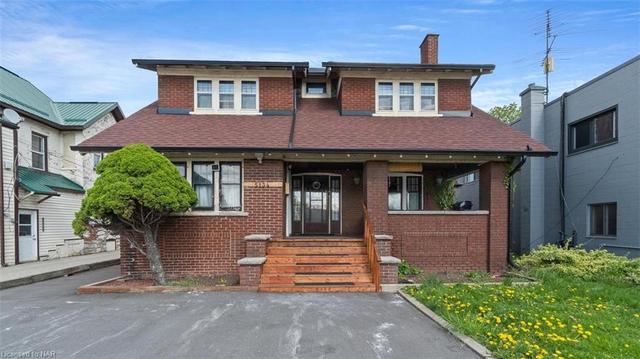 5134 Victoria Avenue, House detached with 6 bedrooms, 2 bathrooms and null parking in Niagara Falls ON | Image 1