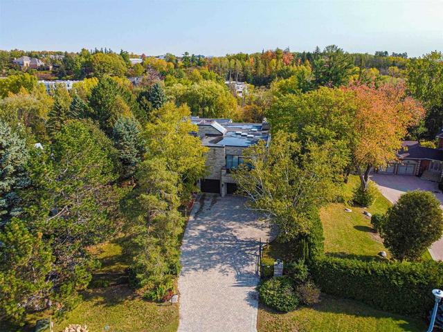 55 Macamo Crt, House detached with 5 bedrooms, 7 bathrooms and 12 parking in Vaughan ON | Image 12