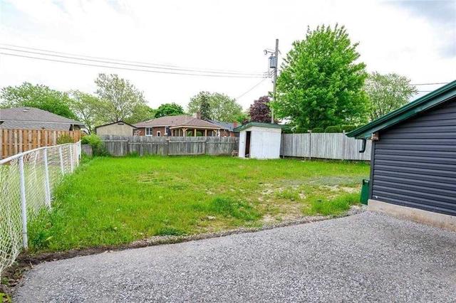 38 Franklin Blvd, House detached with 3 bedrooms, 2 bathrooms and 5 parking in St. Catharines ON | Image 32