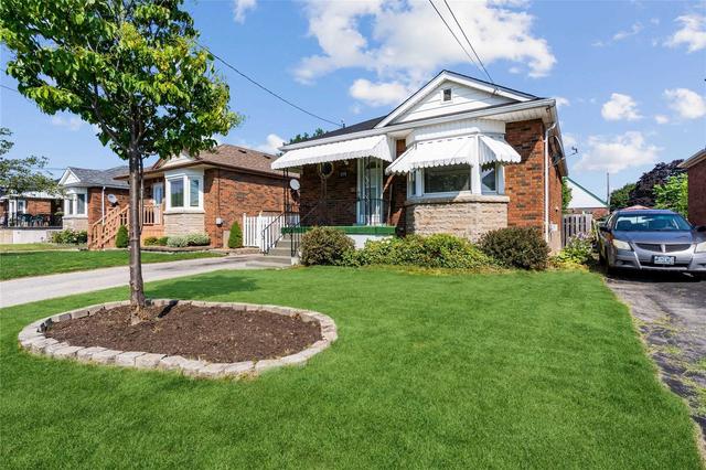 175 East 32nd St, House detached with 2 bedrooms, 2 bathrooms and 2 parking in Hamilton ON | Image 12