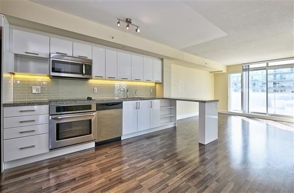 1002e - 555 Wilson Ave, Condo with 2 bedrooms, 2 bathrooms and 1 parking in Toronto ON | Image 4