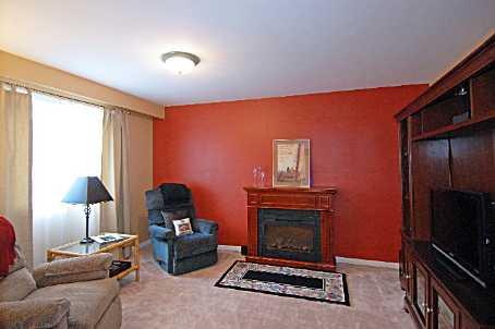81 Toledo Rd, House detached with 3 bedrooms, 3 bathrooms and 4 parking in Toronto ON | Image 7