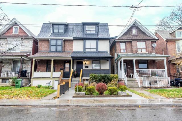 62 Shanly St, House semidetached with 4 bedrooms, 3 bathrooms and 0 parking in Toronto ON | Image 1