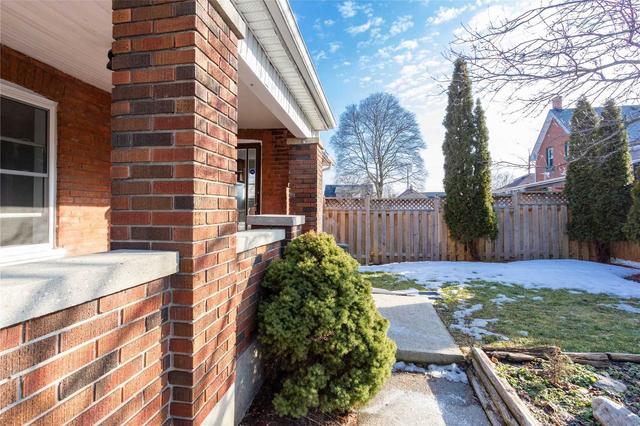 31 Edward St, House detached with 4 bedrooms, 2 bathrooms and 1 parking in Brantford ON | Image 22
