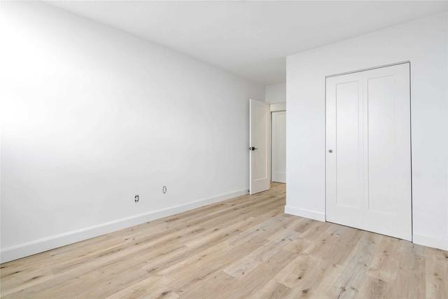 1004 - 15 Albright Rd, Condo with 2 bedrooms, 1 bathrooms and 1 parking in Hamilton ON | Image 20