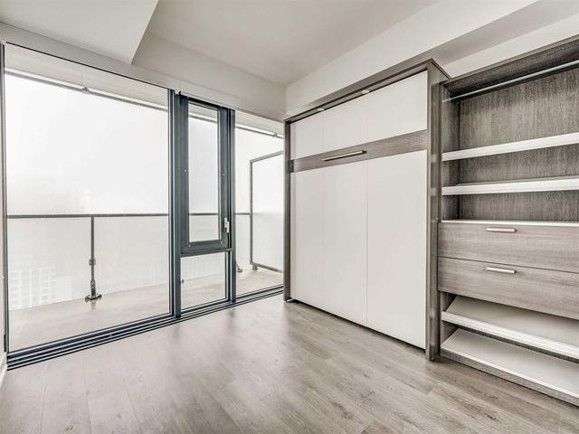 4001 - 161 Roehampton Ave, Condo with 1 bedrooms, 1 bathrooms and 0 parking in Toronto ON | Image 13