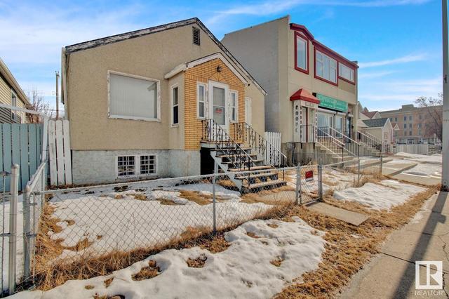 10829 98 St Nw, House detached with 4 bedrooms, 1 bathrooms and null parking in Edmonton AB | Image 2