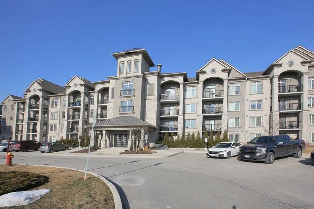 203 - 1470 Main St E, Condo with 2 bedrooms, 1 bathrooms and 2 parking in Milton ON | Image 15