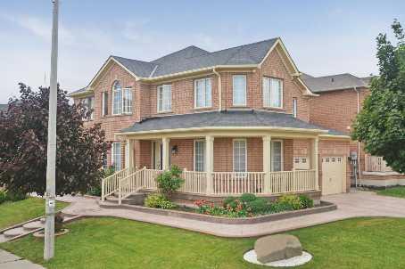 56 Leagate St, House detached with 4 bedrooms, 3 bathrooms and 4 parking in Brampton ON | Image 1