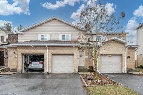 841 Datzell Lane, House attached with 3 bedrooms, 1 bathrooms and 2 parking in Kingston ON | Card Image