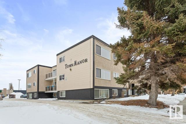 11 - 10011 62 St Nw, Condo with 1 bedrooms, 1 bathrooms and null parking in Edmonton AB | Image 2