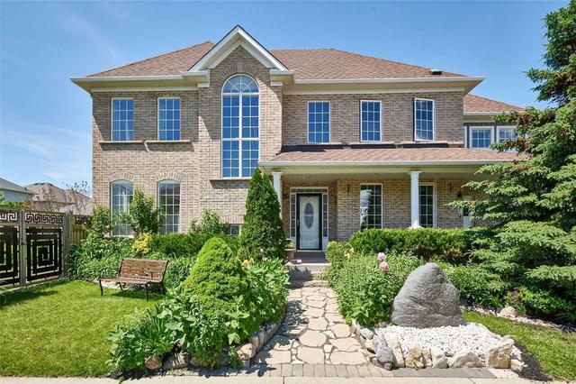 51 Divine Dr, House detached with 4 bedrooms, 4 bathrooms and 6 parking in Whitby ON | Image 1