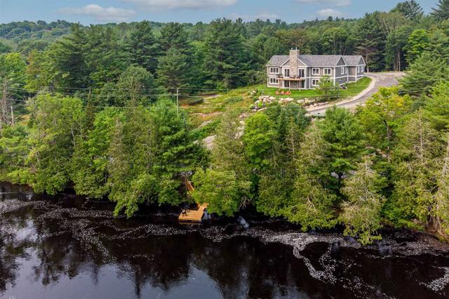 426 Wilson Falls Rd, House detached with 4 bedrooms, 5 bathrooms and 8 parking in Bracebridge ON | Image 1