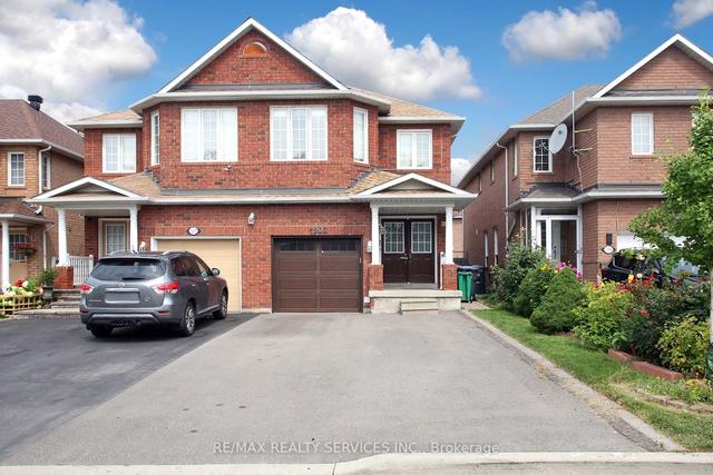 1203 Prestonwood Cres, House semidetached with 3 bedrooms, 3 bathrooms and 2 parking in Mississauga ON | Image 10