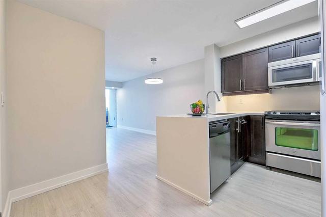 1008 - 125 Western Battery Rd, Condo with 2 bedrooms, 2 bathrooms and 1 parking in Toronto ON | Image 1