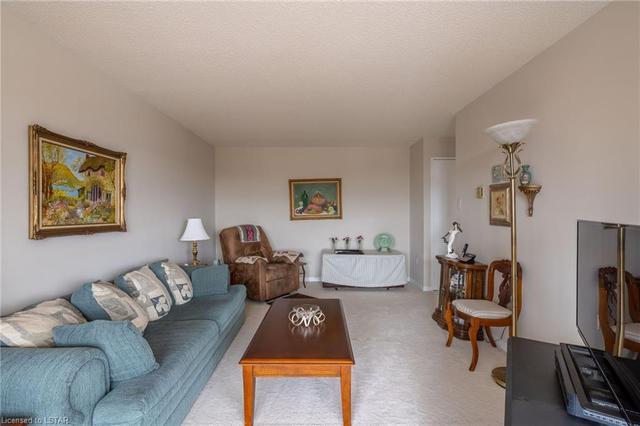 902 - 135 Baseline Road W, House attached with 2 bedrooms, 1 bathrooms and 1 parking in London ON | Image 24