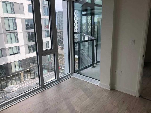1418 - 27 Bathurst St, Condo with 1 bedrooms, 1 bathrooms and 0 parking in Toronto ON | Image 7