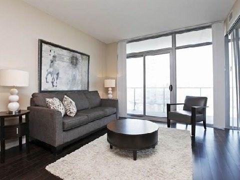 802 - 103 The Queensway Ave, Condo with 1 bedrooms, 1 bathrooms and 1 parking in Toronto ON | Image 4