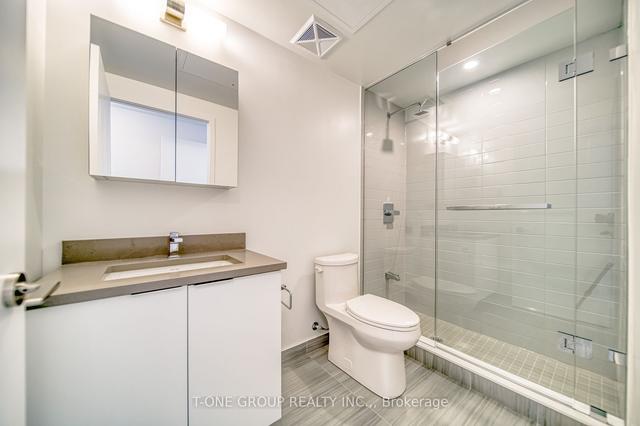 722 - 2033 Kennedy Rd, Condo with 3 bedrooms, 2 bathrooms and 1 parking in Toronto ON | Image 11