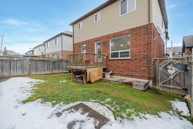 14 Aiken Cres, House detached with 3 bedrooms, 4 bathrooms and 5 parking in Orangeville ON | Image 32
