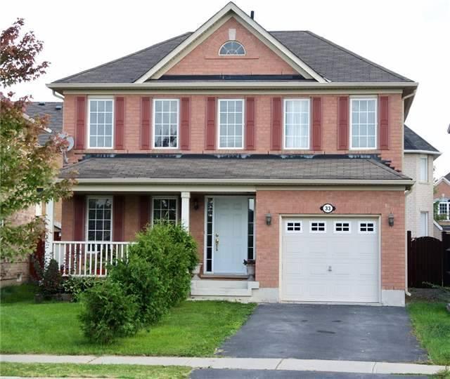 33 Crystalhill Dr, House detached with 4 bedrooms, 3 bathrooms and 2 parking in Brampton ON | Image 1