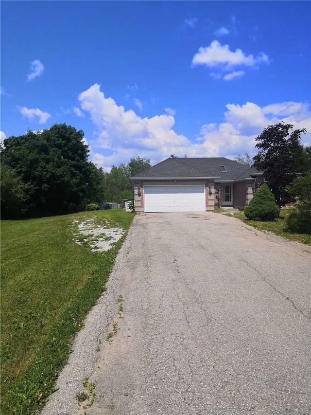 610 B Line, House detached with 3 bedrooms, 2 bathrooms and 12 parking in Orangeville ON | Image 1
