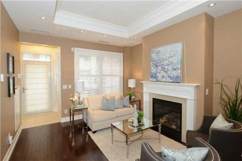 th-2 - 21 Burkebrook Pl, Townhouse with 3 bedrooms, 3 bathrooms and 2 parking in Toronto ON | Image 2