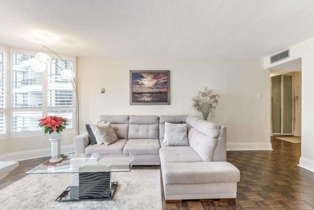 1414 - 1333 Bloor St, Condo with 2 bedrooms, 2 bathrooms and 1 parking in Mississauga ON | Image 21