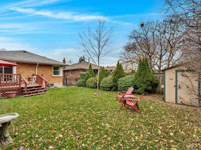 12 Amberley Dr, House detached with 3 bedrooms, 2 bathrooms and 5 parking in Toronto ON | Image 25