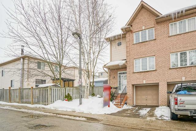 1 - 5 Spring St, Townhouse with 3 bedrooms, 2 bathrooms and 2 parking in Orangeville ON | Image 12