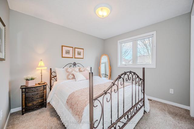 85 Periwinkle Way, House detached with 3 bedrooms, 3 bathrooms and 4 parking in Guelph ON | Image 16