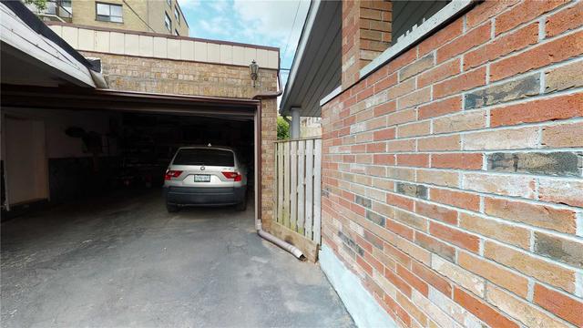 151 Cedric Ave, House detached with 2 bedrooms, 2 bathrooms and 6 parking in Toronto ON | Image 15