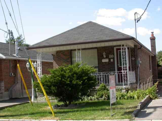 80 Haverson Blvd, House detached with 3 bedrooms, 2 bathrooms and 4 parking in Toronto ON | Image 1