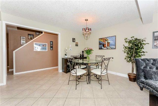 11 Shackleton Dr, House detached with 3 bedrooms, 4 bathrooms and 2 parking in Guelph ON | Image 6