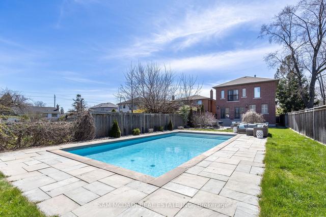 1159 Alexandra Ave, House detached with 4 bedrooms, 5 bathrooms and 7 parking in Mississauga ON | Image 21