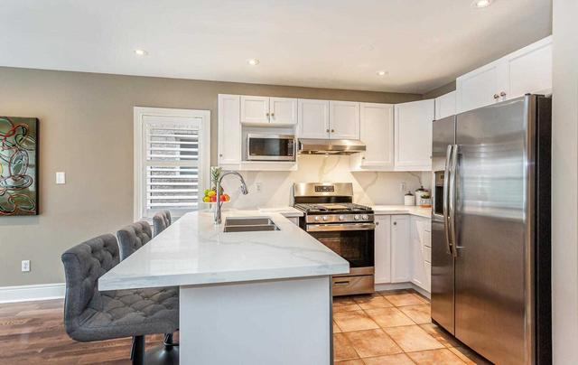 2442 Nichols Dr, House detached with 4 bedrooms, 5 bathrooms and 4 parking in Oakville ON | Image 17
