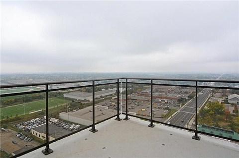 uph 1 - 9500 Markham Rd, Condo with 2 bedrooms, 2 bathrooms and 1 parking in Markham ON | Image 11