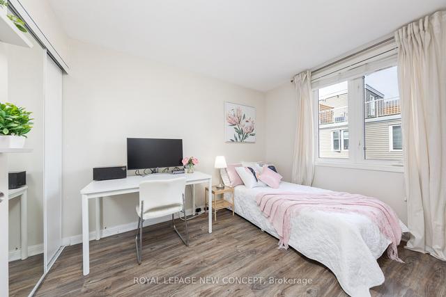 330 - 26 Douro St, Townhouse with 2 bedrooms, 2 bathrooms and 0 parking in Toronto ON | Image 10
