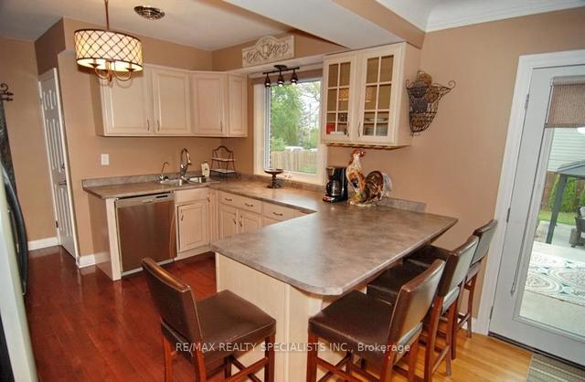232 Patrice Dr, House detached with 4 bedrooms, 6 bathrooms and 6 parking in Windsor ON | Image 2