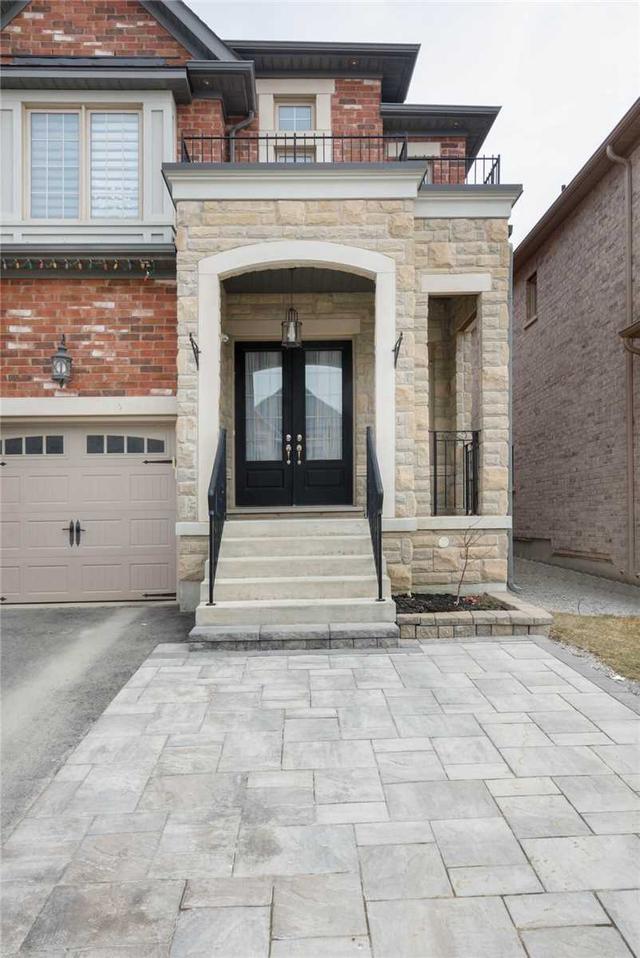 23 Rivoli Dr, House detached with 4 bedrooms, 4 bathrooms and 4 parking in Vaughan ON | Image 12