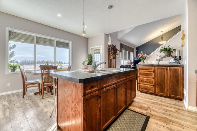 137 Hillvale Crescent, House detached with 5 bedrooms, 3 bathrooms and 3 parking in Wheatland County AB | Image 23