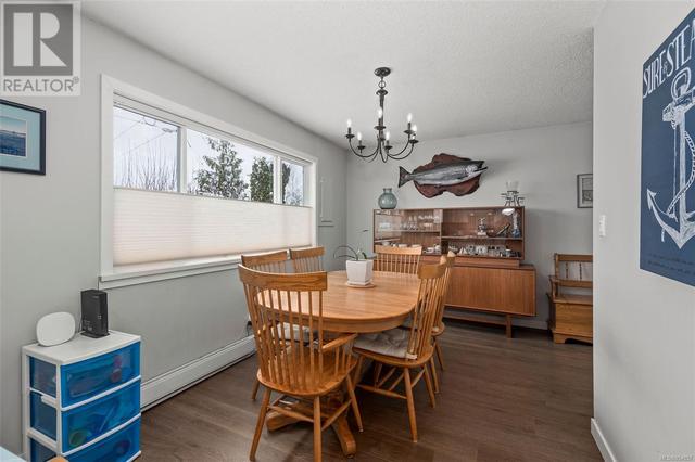 2062 Palmer Rd, House detached with 3 bedrooms, 1 bathrooms and 4 parking in Campbell River BC | Image 6