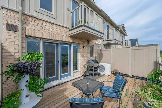 277 Law Dr, Townhouse with 2 bedrooms, 3 bathrooms and 2 parking in Guelph ON | Image 22