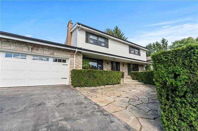 624 Mountain Brow Blvd, House detached with 4 bedrooms, 3 bathrooms and 6 parking in Hamilton ON | Card Image
