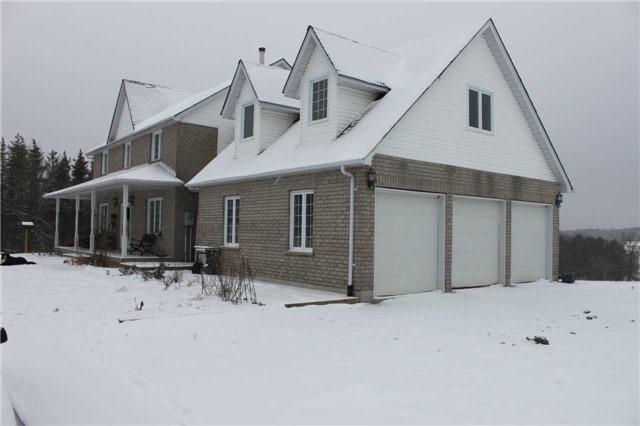 37 Hogsback Rd, House detached with 3 bedrooms, 3 bathrooms and 5 parking in Kawartha Lakes ON | Image 2